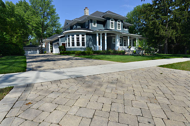 Best Interlocking Driveway Pavers  in Castroville, TX